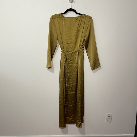 NWT- Zara Women's olive green dark mustard yellow satin like maxi wrap dress S - Picture 9 of 9